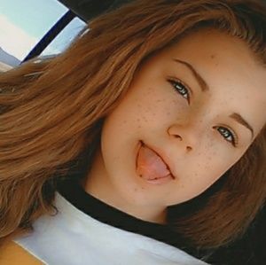 Meet your Posher, Tanesha